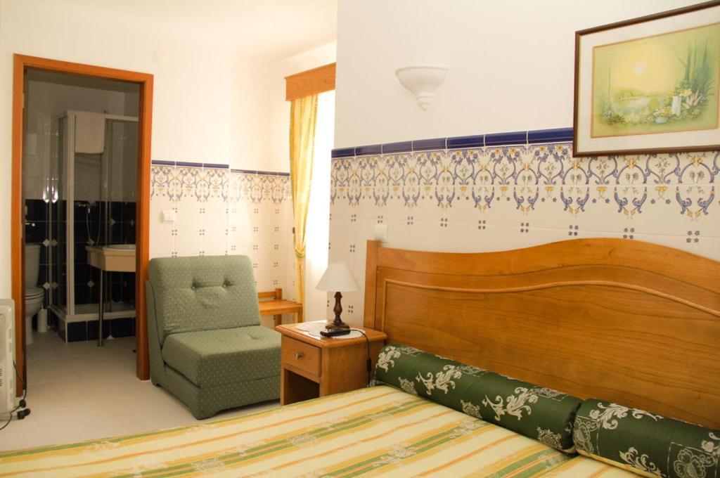 Hotel Atlantica Sao Martinho do Porto Ruang foto