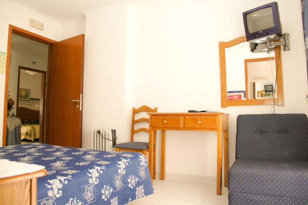 Hotel Atlantica Sao Martinho do Porto Ruang foto